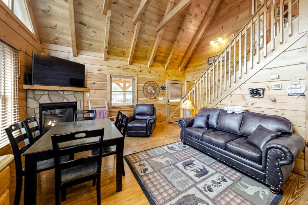 Bearadise Resort Гатлинбург Экстерьер фото